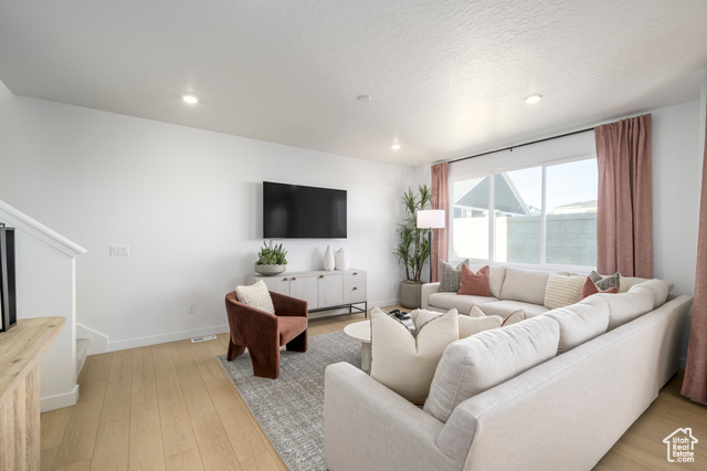 Photo 4 for MLS #2108055 at 6063 W Garnet Grove Way #228