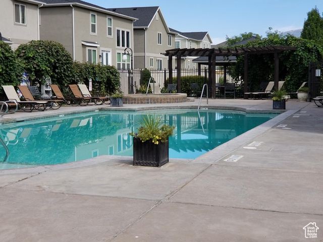 Photo 33 for MLS #2108062 at 574 S 2150 West #104