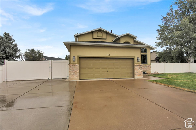 Photo 3 for MLS #2108072 at 864 W 960 North
