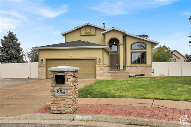 864 W 960 N, Clinton UT 84015