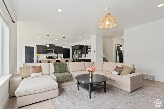Photo 6 for MLS #2108075 at 298 N 360 East