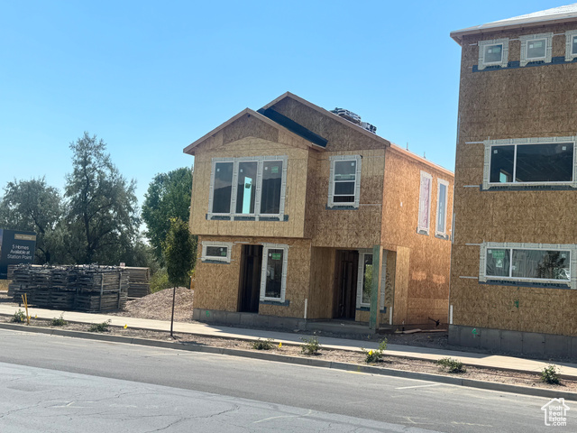 Photo 2 for MLS #2108084 at 100 S 1100 West #5