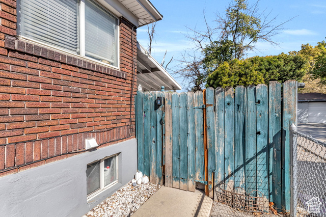 Photo 24 for MLS #2108087 at 363 S 900 West