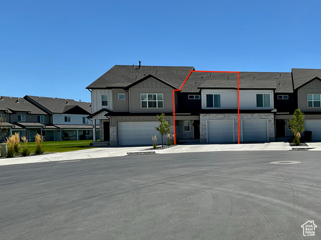 3067 S OLD EMIGRANT RD #B, Syracuse UT 84075
