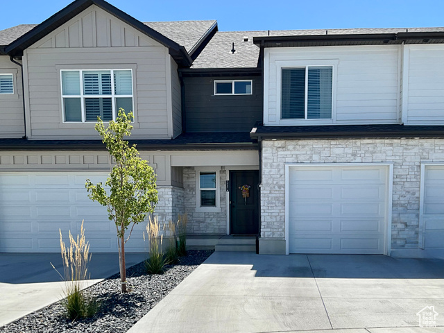 Photo 2 for MLS #2108091 at 3067 S Old Emigrant Rd #B