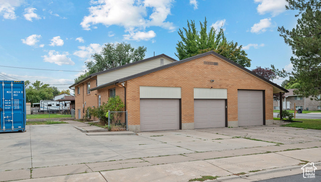 Photo 23 for MLS #2108094 at 284 N 400 East