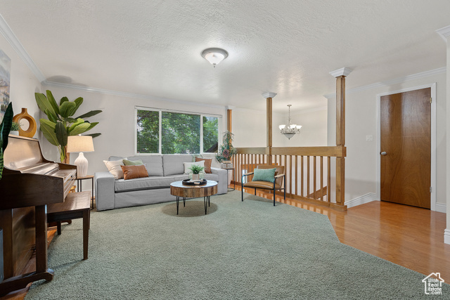 Photo 4 for MLS #2108094 at 284 N 400 East