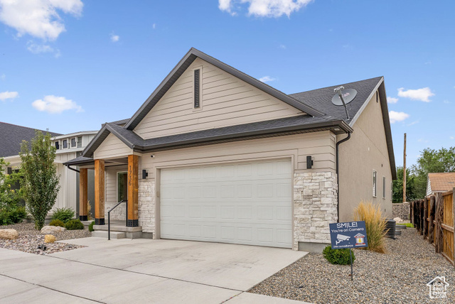 Photo 3 for MLS #2108112 at 1736 W Drake Ln #1
