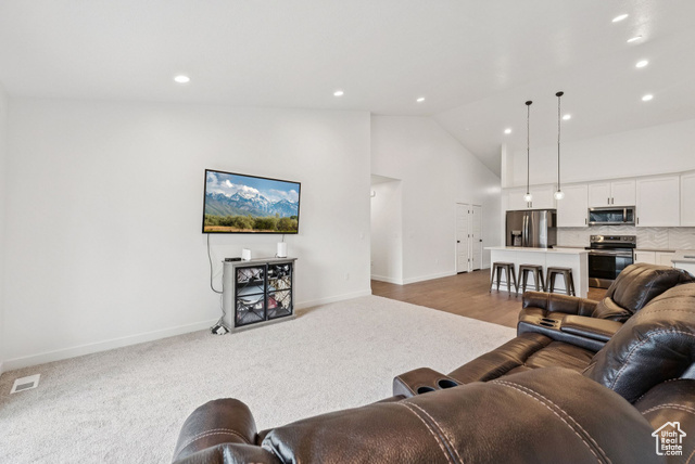 Photo 18 for MLS #2108112 at 1736 W Drake Ln #1