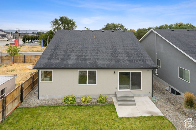 Photo 38 for MLS #2108112 at 1736 W Drake Ln #1