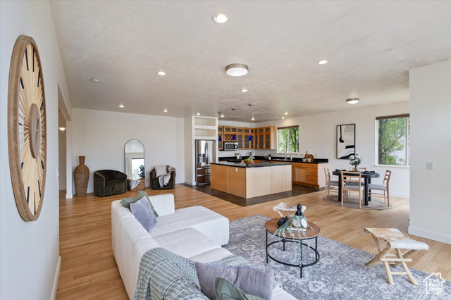 Photo 5 for MLS #2108128 at 442 E Brew Rd