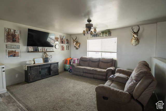 Photo 2 for MLS #2108146 at 910 N 1930 East