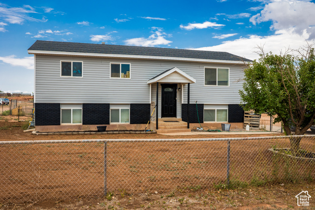 Photo 29 for MLS #2108146 at 910 N 1930 East