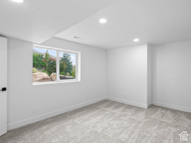 Photo 30 for MLS #2108147 at 581 E Draper Woods Way