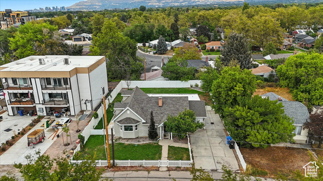 Photo 48 for MLS #2108151 at 1411 E Woodland Ave