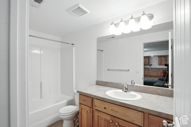 Photo 39 for MLS #2108153 at 4244 W 625 South