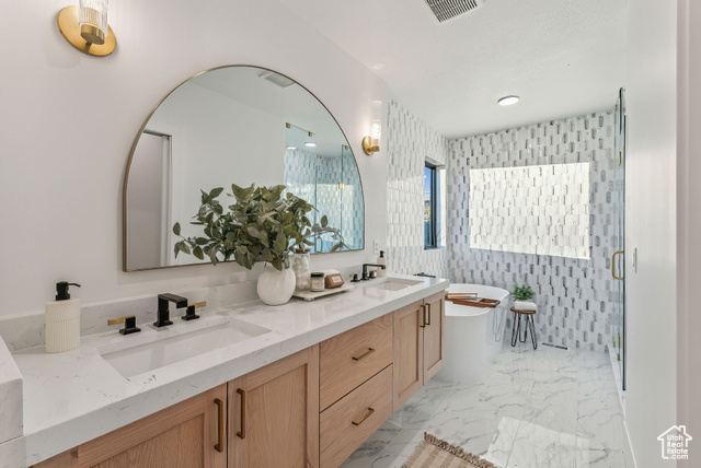 Photo 32 for MLS #2108154 at 860 E 3rd Ave #6