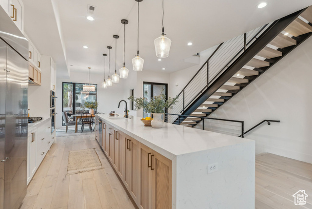 Photo 12 for MLS #2108154 at 860 E 3rd Ave #6