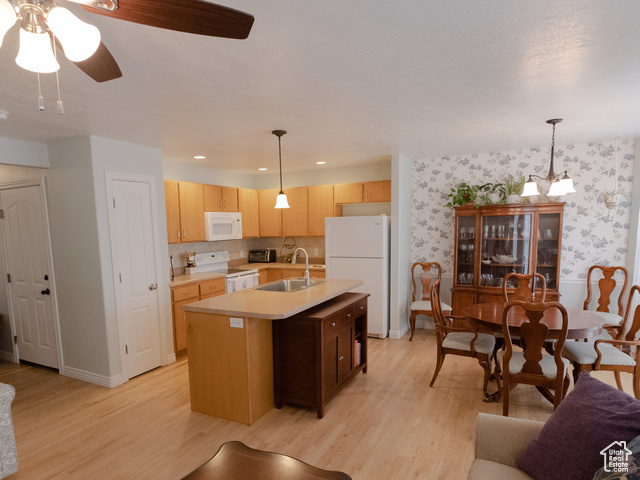 Photo 7 for MLS #2108168 at 8058 S Lismore Ln #304