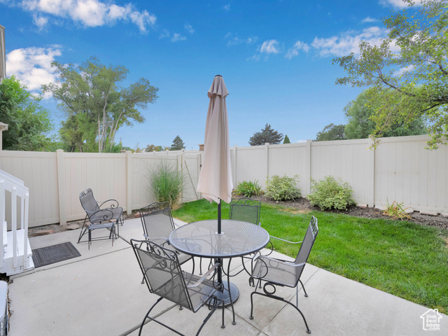 Photo 10 for MLS #2108168 at 8058 S Lismore Ln #304