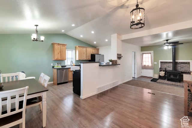 Photo 7 for MLS #2108179 at 205 N 800 East