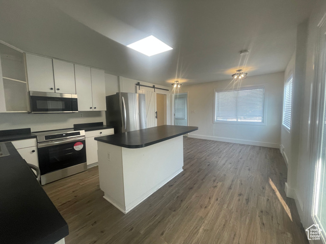 Photo 7 for MLS #2108203 at 320 N 100 East