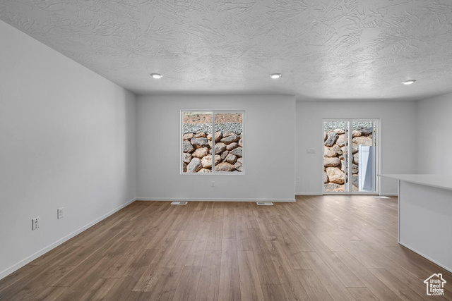 Photo 7 for MLS #2108212 at 3342 E Dungeon Dr #2318