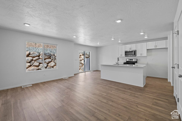 Photo 4 for MLS #2108212 at 3342 E Dungeon Dr #2318