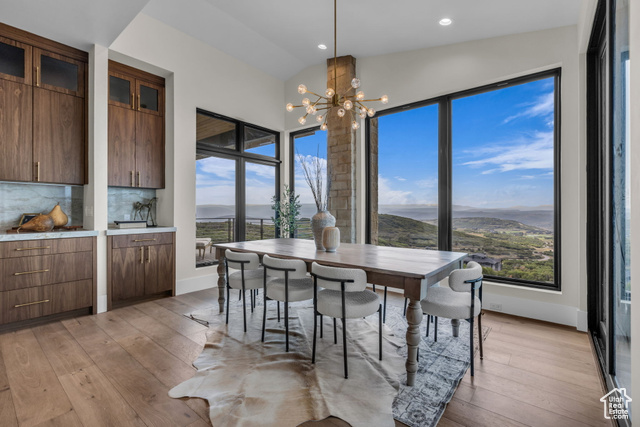 Photo 10 for MLS #2108213 at 2127 E Peak View Dr
