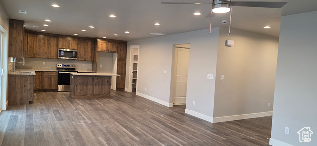 Photo 3 for MLS #2108222 at 1286 S 240 West #15