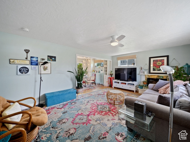 Photo 8 for MLS #2108226 at 5597 S Hillside Dr