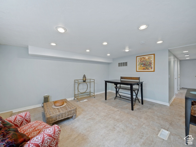 Photo 23 for MLS #2108226 at 5597 S Hillside Dr
