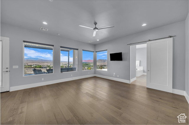 Photo 6 for MLS #2108230 at 284 W Sir Monte Dr