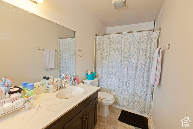 Photo 14 for MLS #2108240 at 375 N 100 East