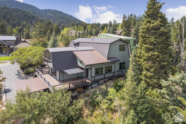 View photos for 355 Woodland Dr MLS #2108247 - 355 Woodland Dr