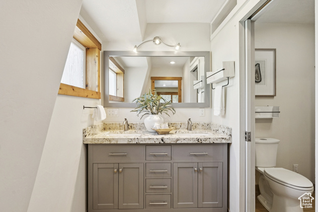 Photo 20 for MLS #2108247 at 355 Woodland Dr