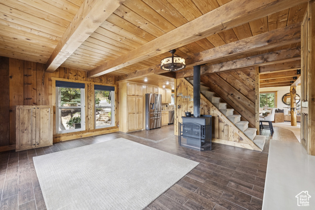 Photo 17 for MLS #2108247 at 355 Woodland Dr