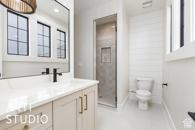 Photo 30 for MLS #2108249 at 2715 E Moorland Dr