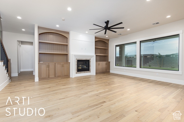 Photo 9 for MLS #2108249 at 2715 E Moorland Dr