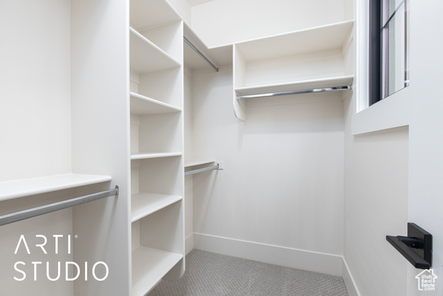 Photo 40 for MLS #2108249 at 2715 E Moorland Dr