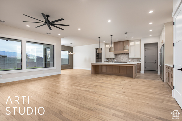Photo 8 for MLS #2108249 at 2715 E Moorland Dr