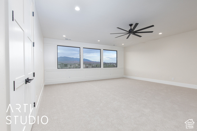 Photo 18 for MLS #2108249 at 2715 E Moorland Dr