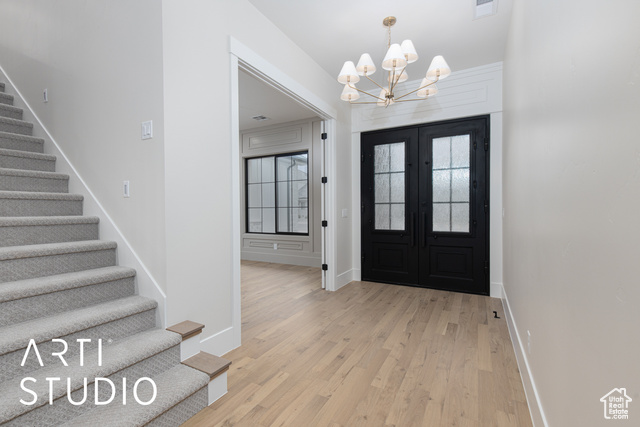 Photo 5 for MLS #2108249 at 2715 E Moorland Dr