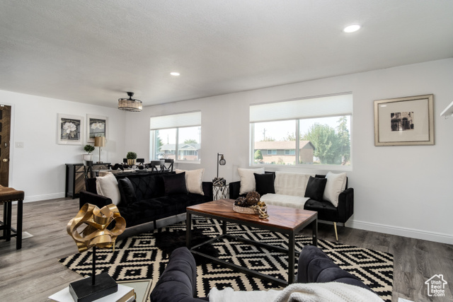 Photo 5 for MLS #2108270 at 444 N Owens St