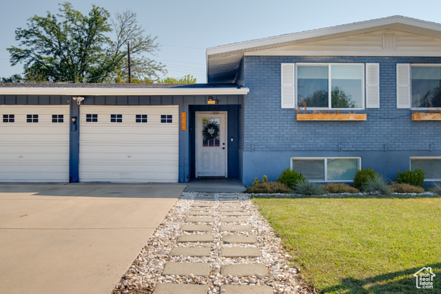 Photo 2 for MLS #2108270 at 444 N Owens St