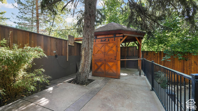 Photo 30 for MLS #2108280 at 3640 E Aurora Cir