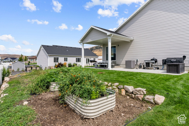 Photo 40 for MLS #2108290 at 993 E 270 South
