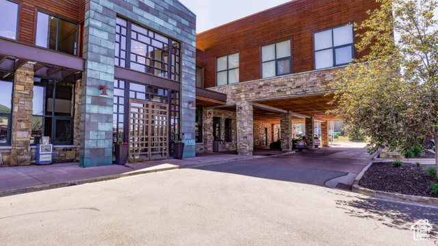 1456 W NEWPARK BLVD #213, Park City UT 84098