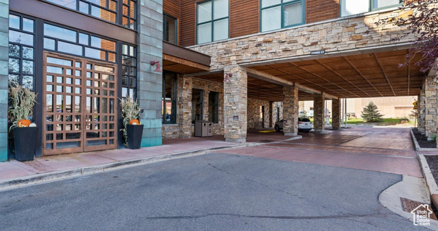 Photo 51 for MLS #2108292 at 1456 W Newpark Blvd #213