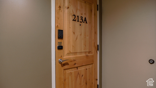 Photo 3 for MLS #2108292 at 1456 W Newpark Blvd #213